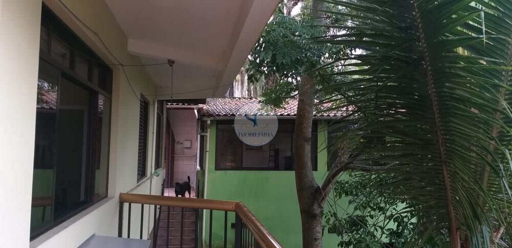 Casa, 6 quartos, 270 m² - Foto 1