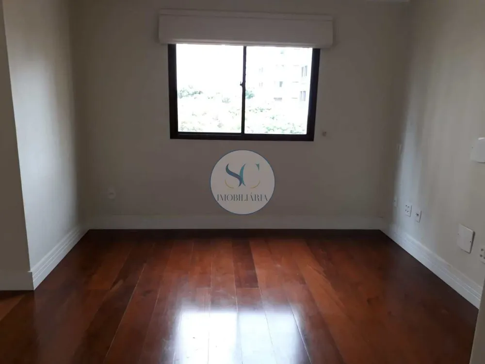 Apartamento, 3 quartos, 211 m² - Foto 2