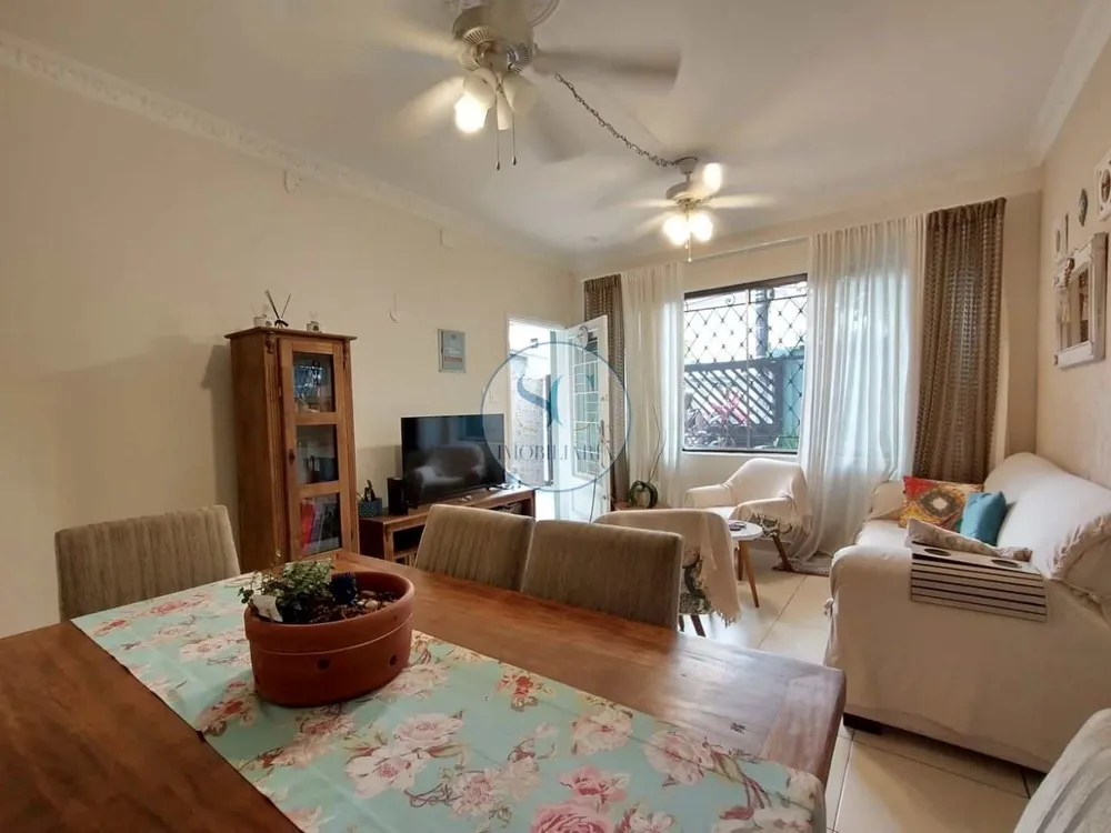 Casa, 2 quartos, 130 m² - Foto 1