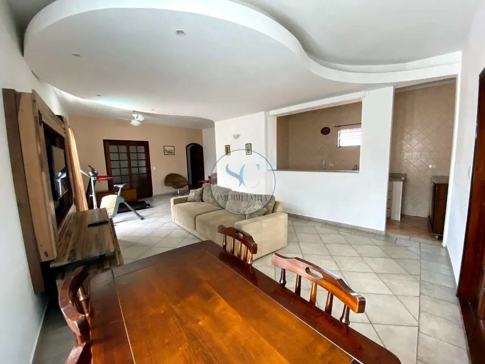 Casa, 3 quartos, 258 m² - Foto 27