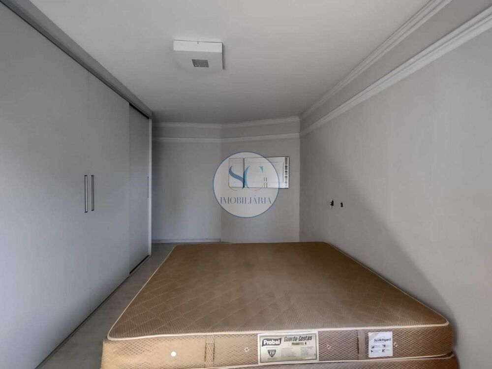 Apartamento, 4 quartos, 202 m² - Foto 4