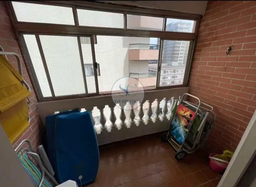 Apartamento à venda com 2 quartos, 65m² - Foto 2