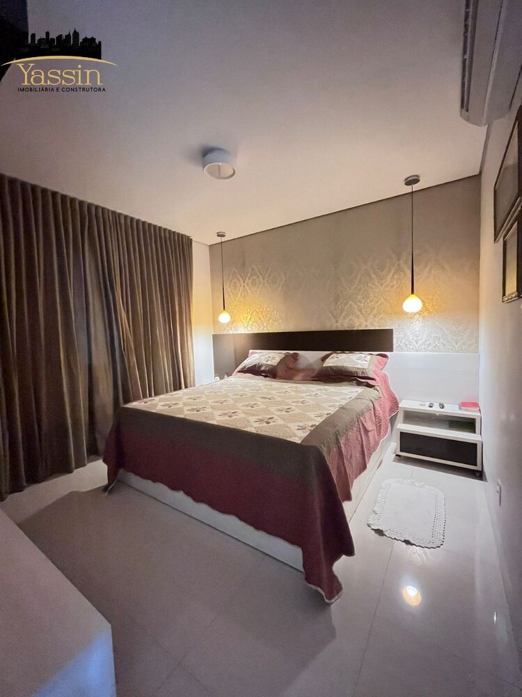 Casa à venda com 3 quartos, 300m² - Foto 4