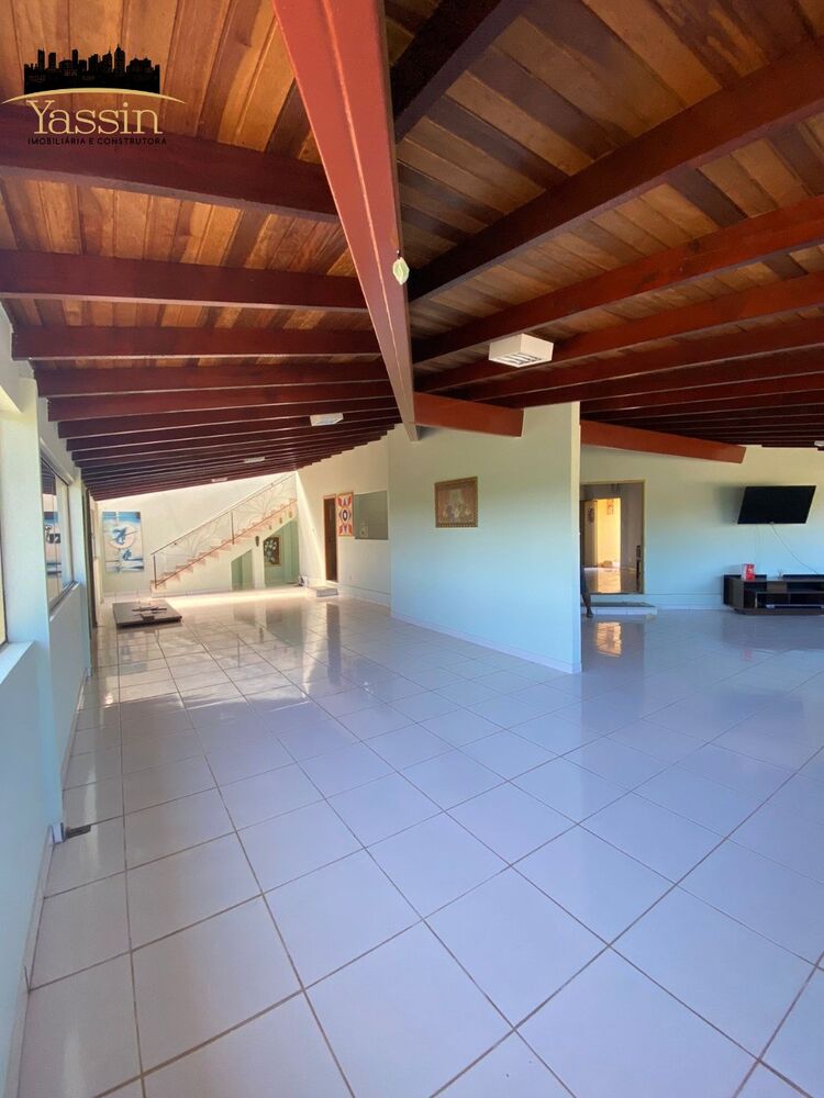 Casa, 4 quartos, 250 m² - Foto 2