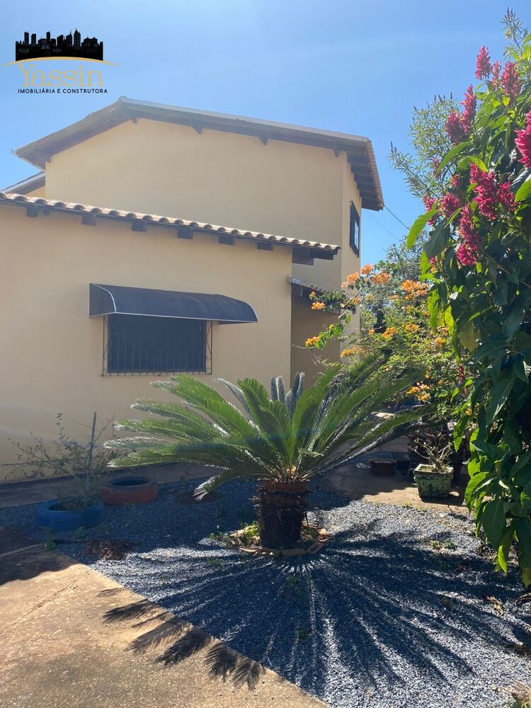 Casa, 4 quartos, 250 m² - Foto 4