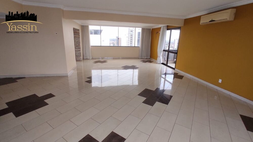 Apartamento à venda com 3 quartos, 320m² - Foto 2