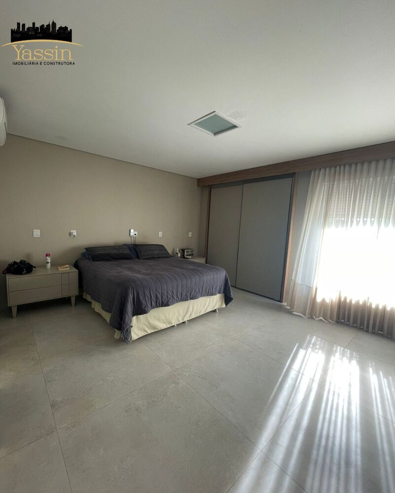 Casa à venda com 3 quartos, 370m² - Foto 26