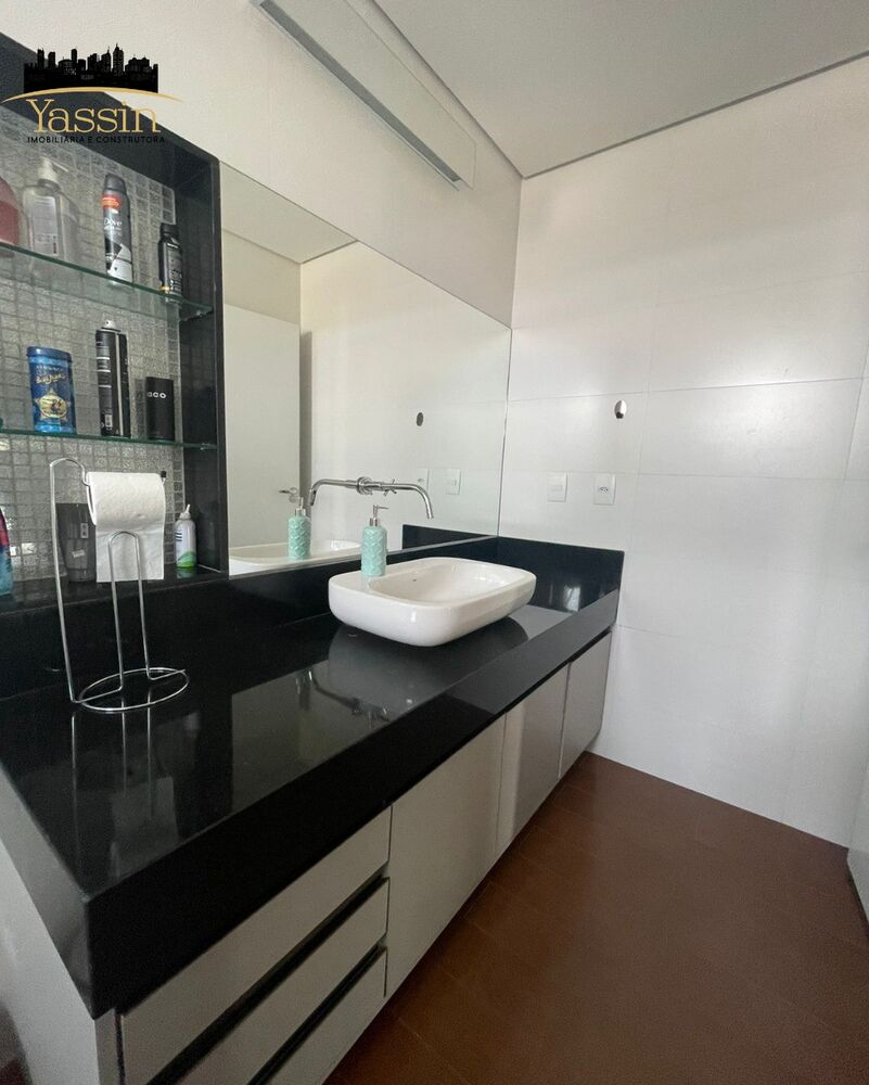 Casa à venda com 3 quartos, 370m² - Foto 23
