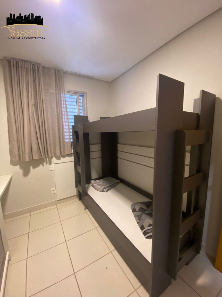 Apartamento à venda com 3 quartos, 107m² - Foto 2