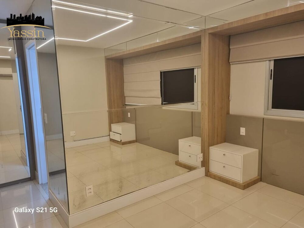 Apartamento à venda com 3 quartos, 157m² - Foto 12