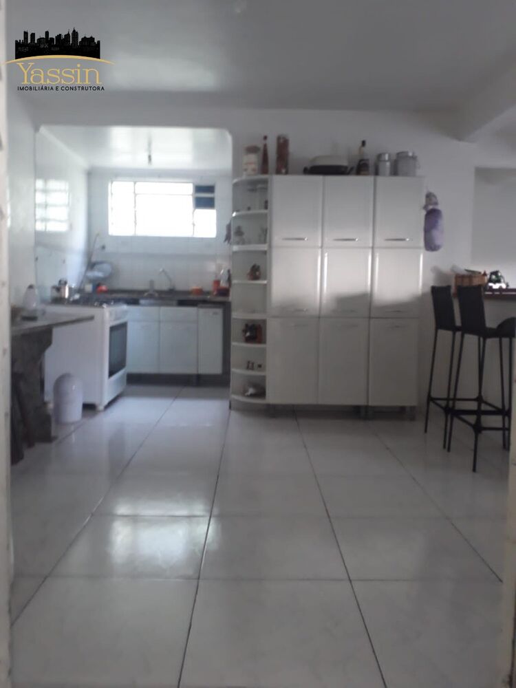 Casa, 4 quartos, 245 m² - Foto 10