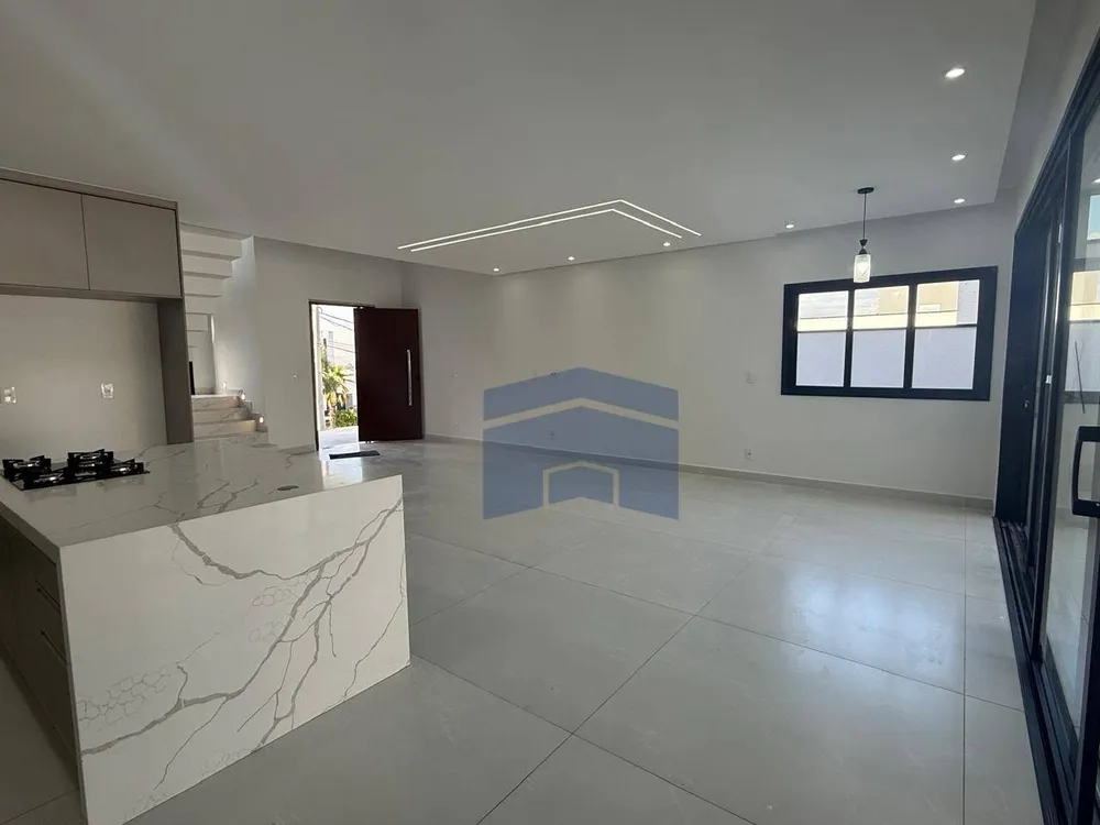 Sobrado, 4 quartos, 328 m² - Foto 1