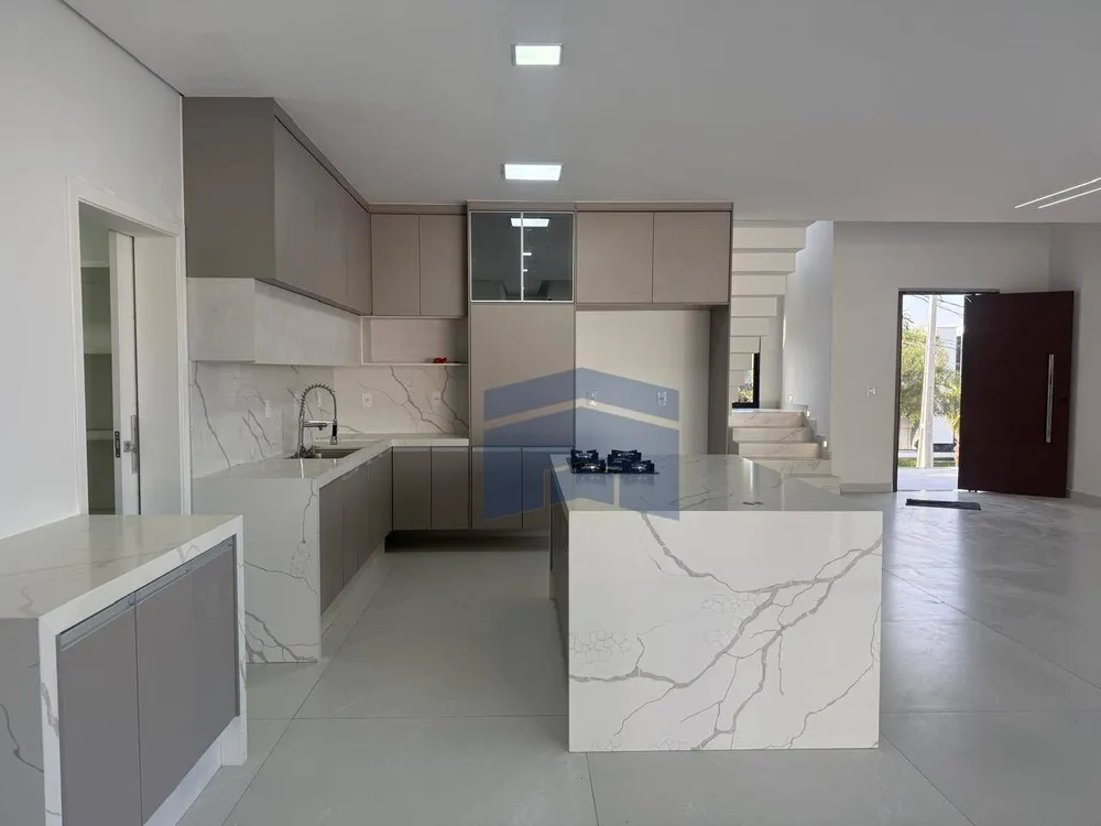 Sobrado, 4 quartos, 328 m² - Foto 3
