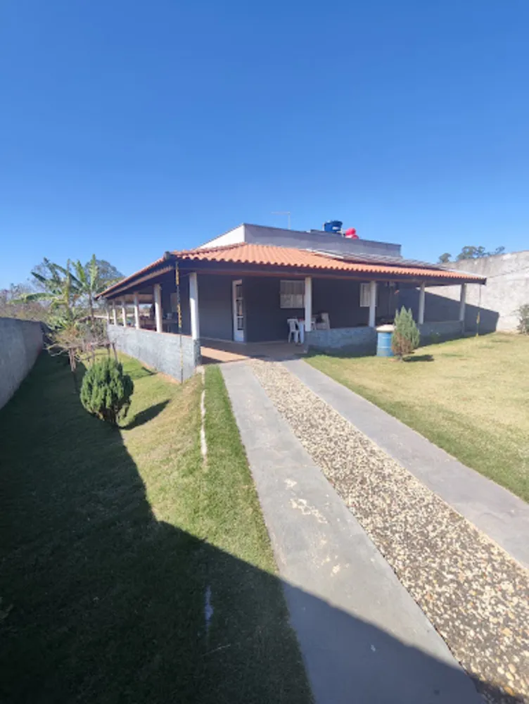 Chácara, 2 quartos, 1012 m² - Foto 1