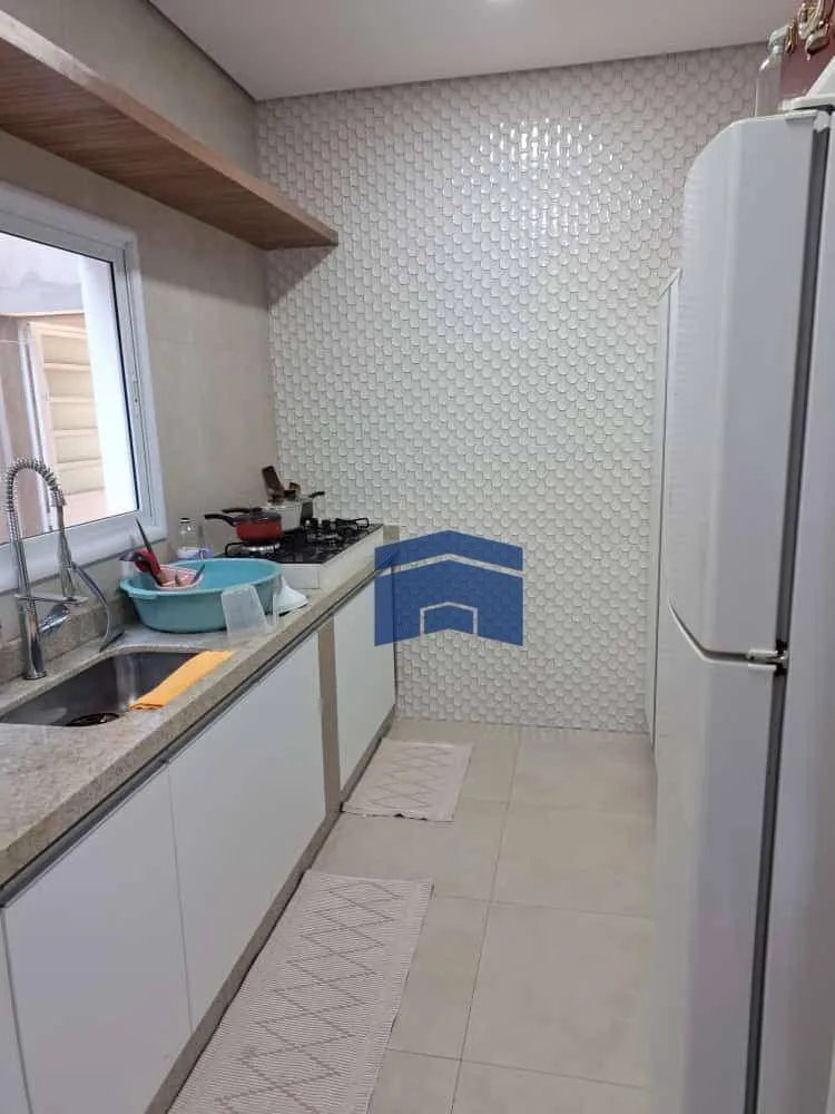 Sobrado, 3 quartos, 172 m² - Foto 1