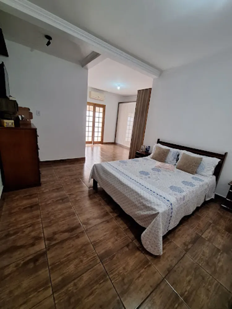 Casa, 2 quartos, 228 m² - Foto 5