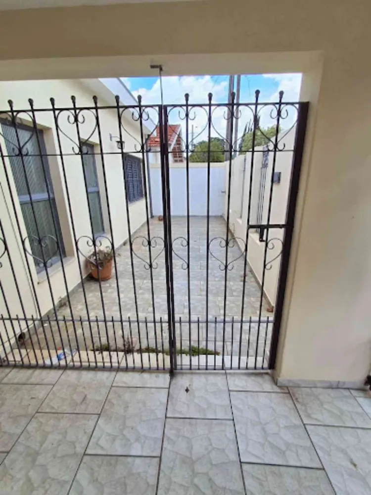 Casa, 4 quartos, 206 m² - Foto 2