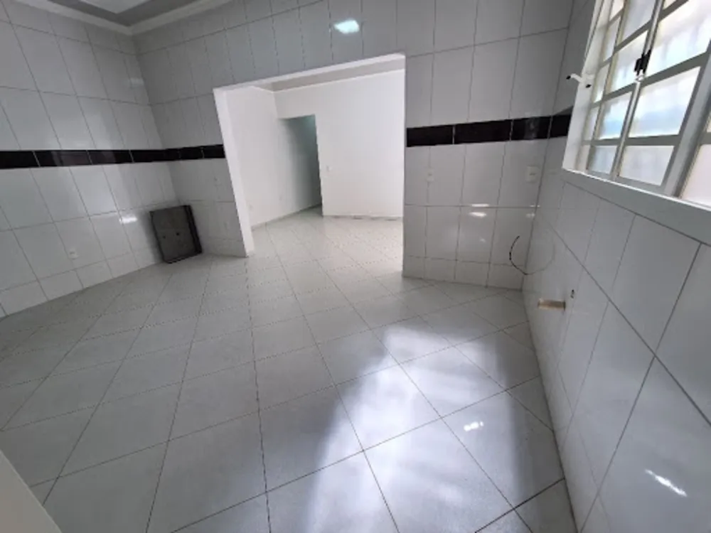 Casa, 4 quartos, 200 m² - Foto 5