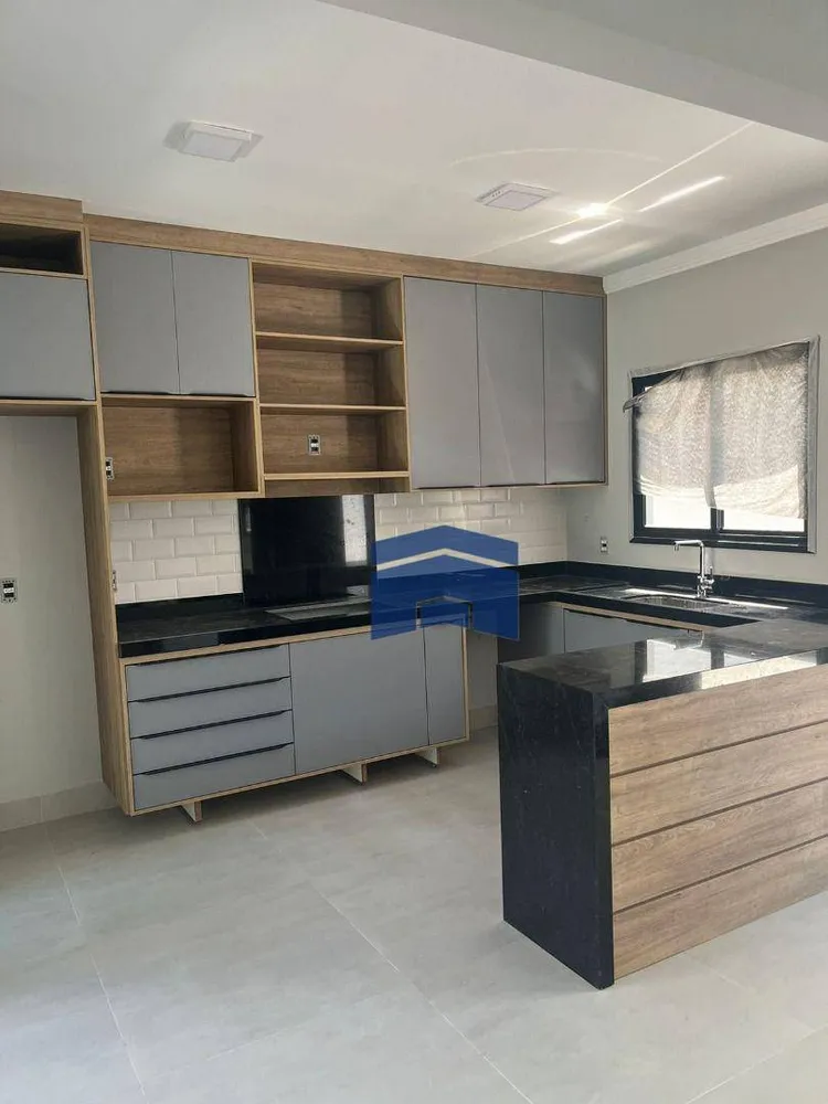 Casa, 3 quartos, 137 m² - Foto 1