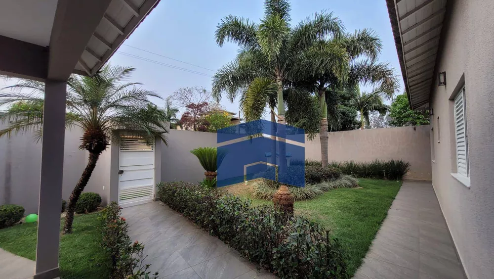 Chácara à venda com 3 quartos, 300m² - Foto 3