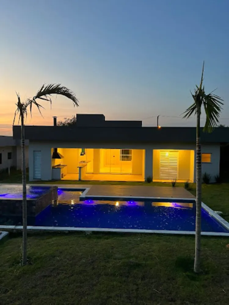 Chácara, 3 quartos, 1000 m² - Foto 1