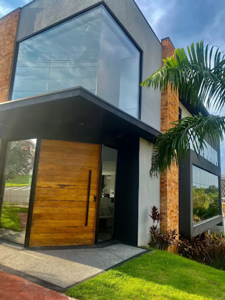 Sobrado, 4 quartos, 447 m² - Foto 1