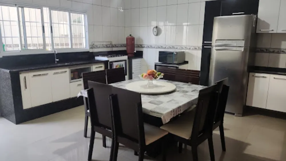 Casa, 1 quarto, 95 m² - Foto 2