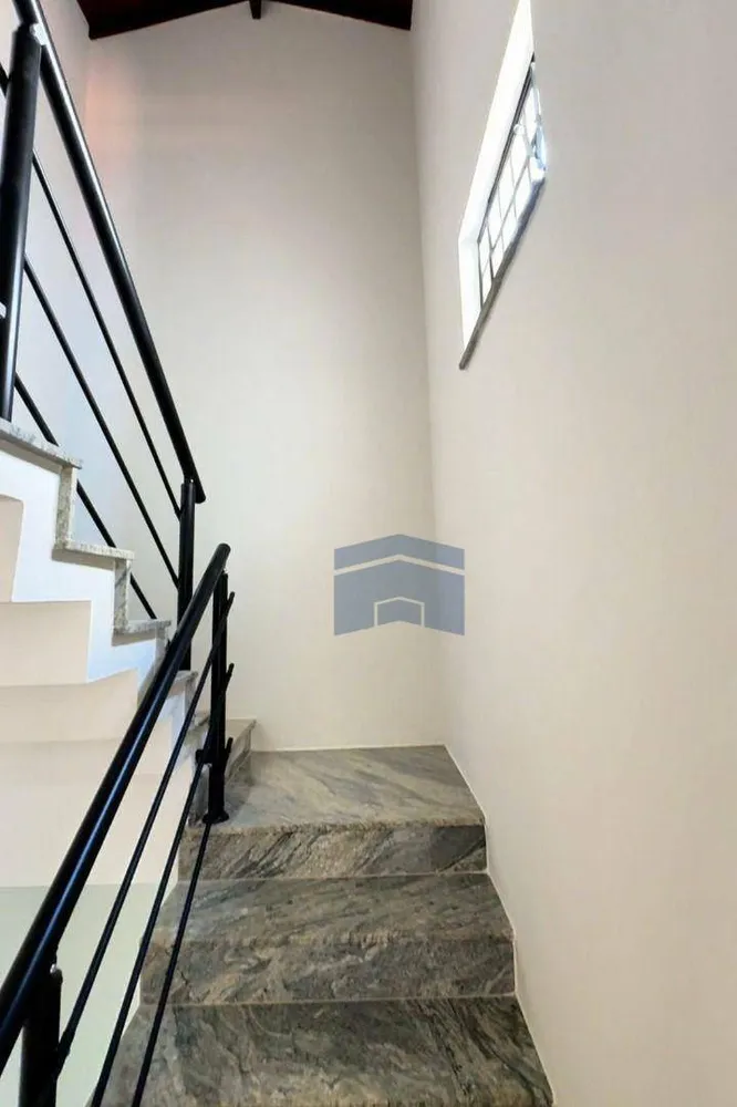 Sobrado, 4 quartos, 360 m² - Foto 2