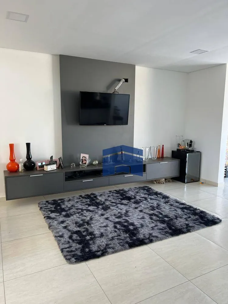 Sobrado, 4 quartos, 304 m² - Foto 3