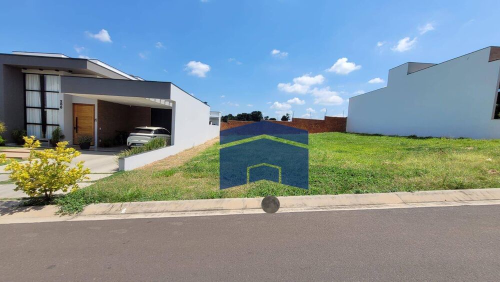 Loteamento e Condomínio, 250 m² - Foto 1