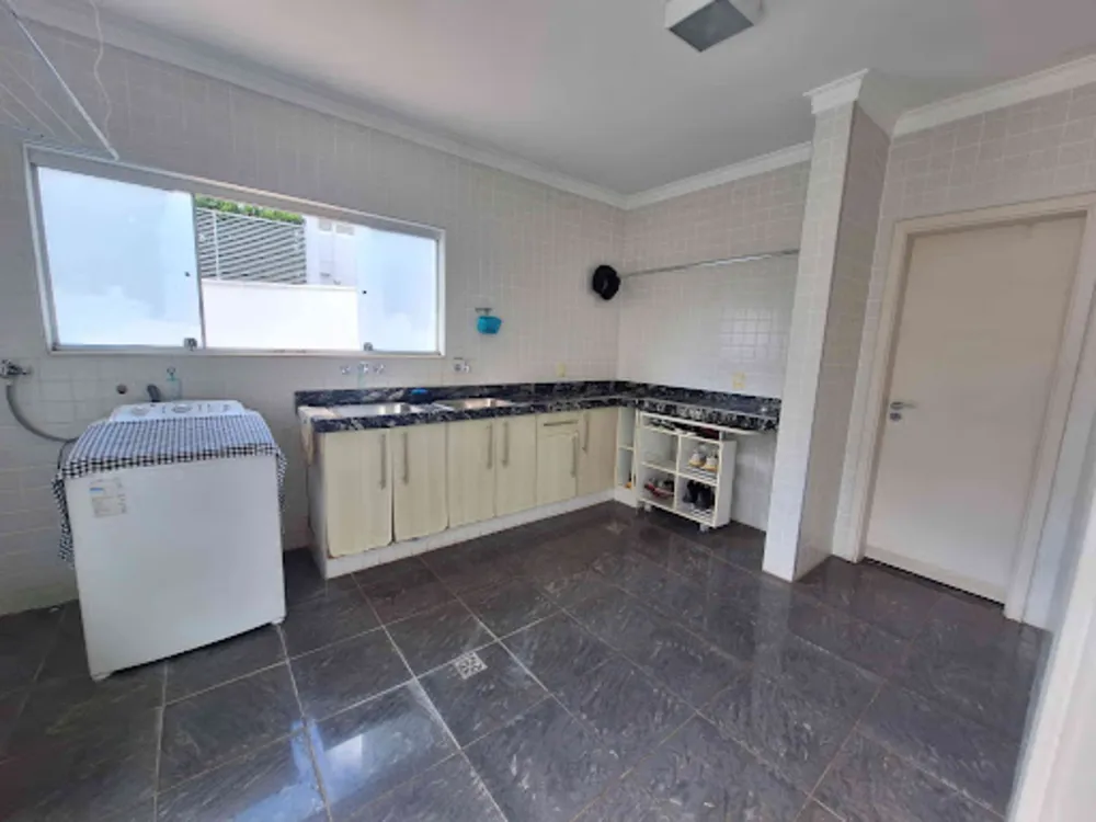 Sobrado, 6 quartos, 652 m² - Foto 7