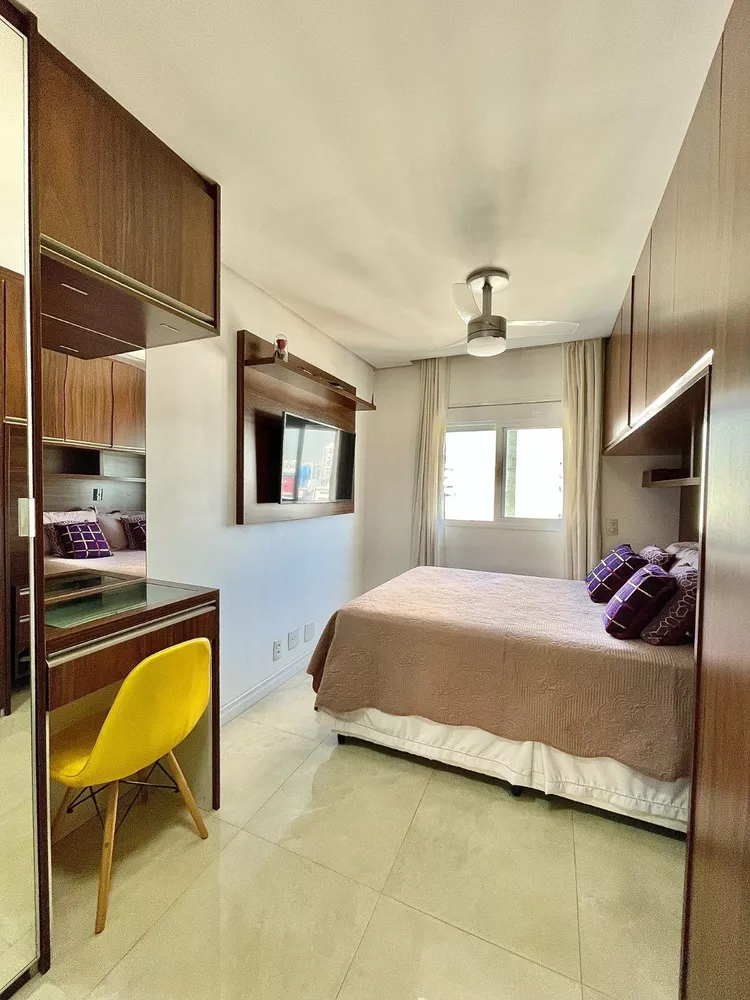 Apartamento à venda com 2 quartos, 74m² - Foto 4