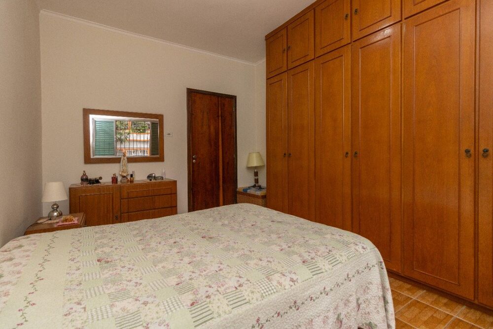 Casa à venda com 2 quartos, 177m² - Foto 2