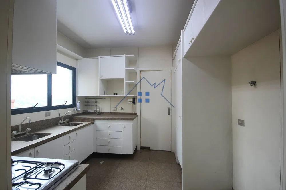Apartamento, 4 quartos, 202 m² - Foto 2