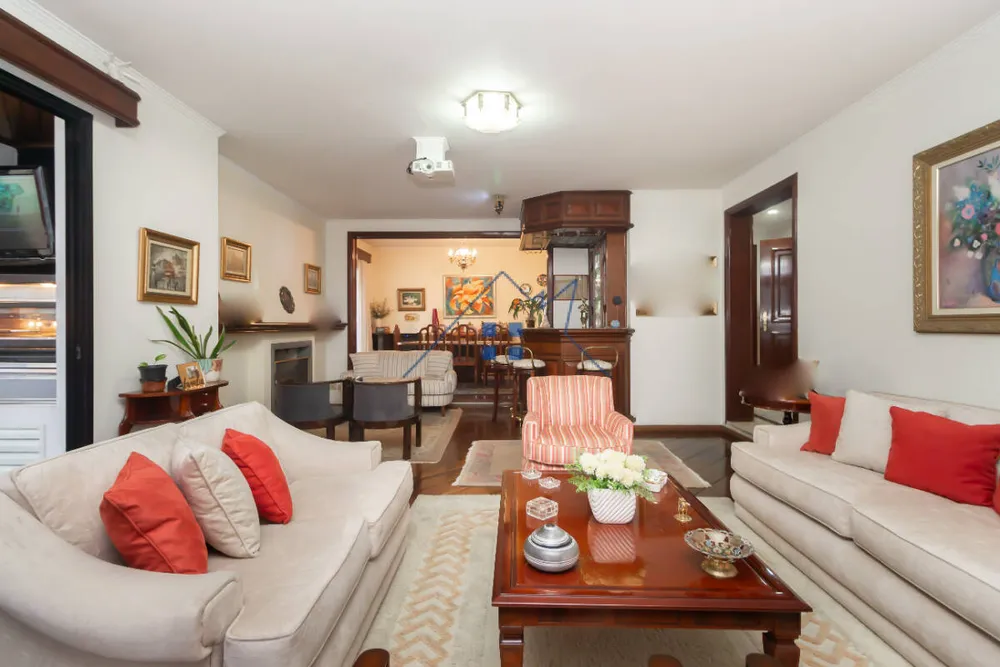 Apartamento, 3 quartos, 230 m² - Foto 1