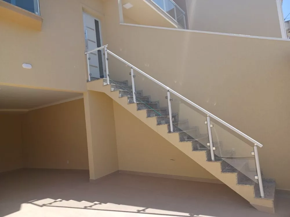 Sobrado à venda com 3 quartos, 128m² - Foto 3