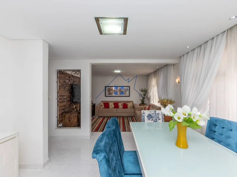 Casa, 2 quartos, 219 m² - Foto 1