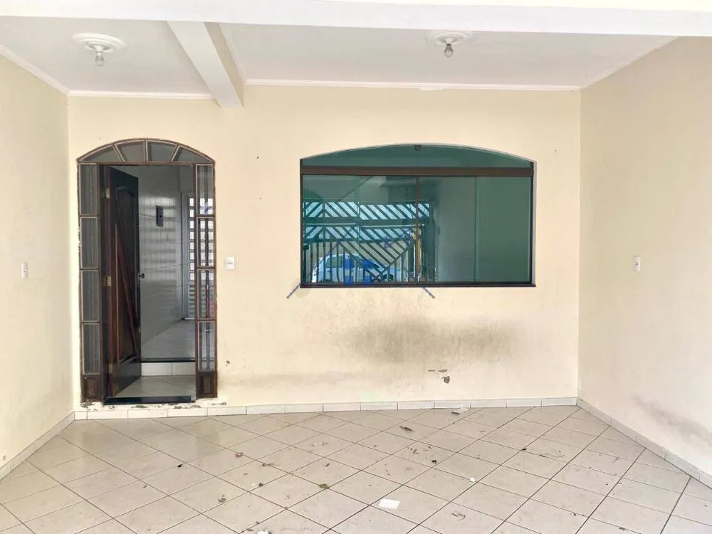 Sobrado, 4 quartos, 183 m² - Foto 1
