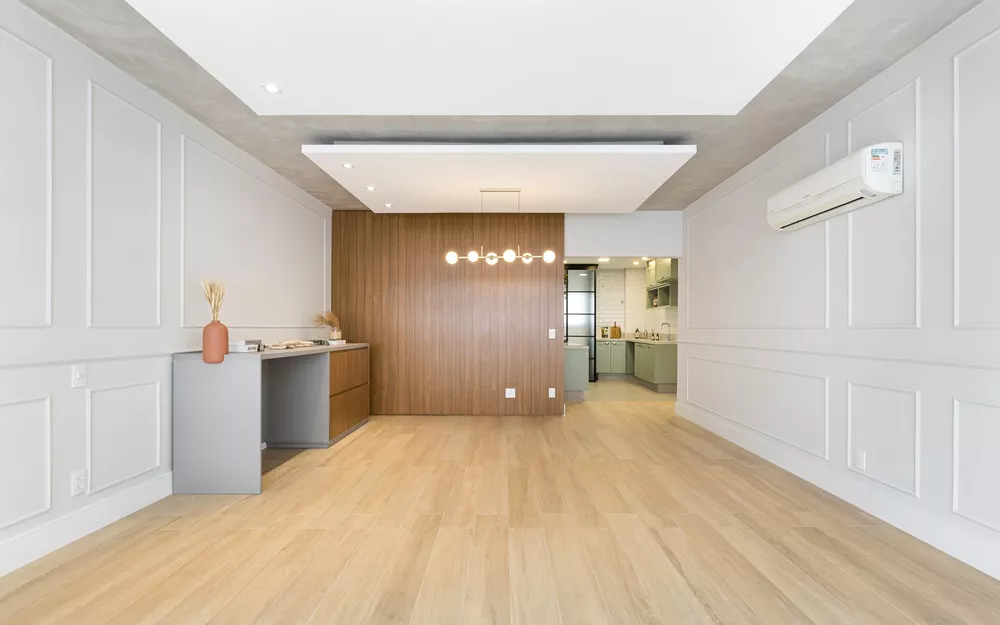 Apartamento à venda com 3 quartos, 149m² - Foto 2