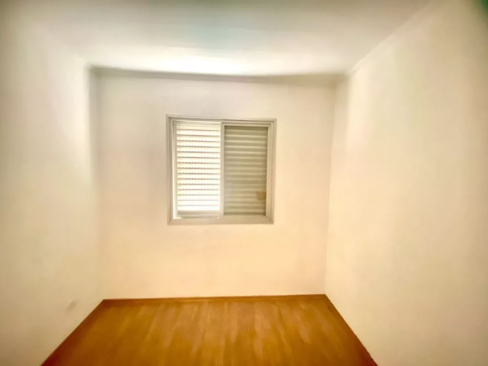 Apartamento à venda com 3 quartos, 80m² - Foto 4