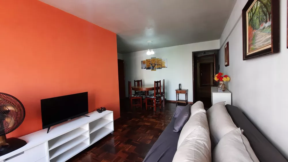 Apartamento à venda com 2 quartos, 75m² - Foto 1