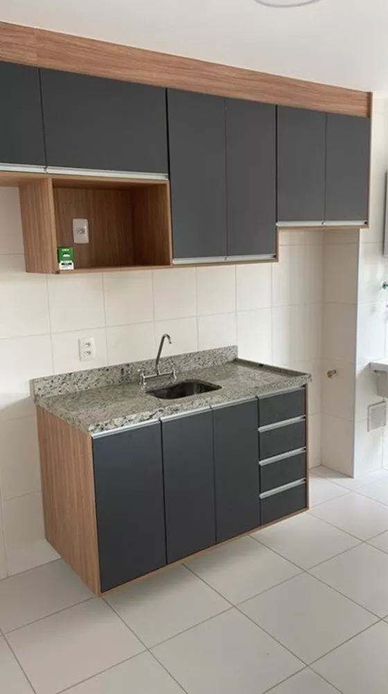 Apartamento para alugar com 3 quartos, 103m² - Foto 4