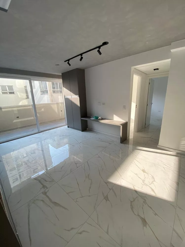 Apartamento à venda e aluguel com 2 quartos, 68m² - Foto 1