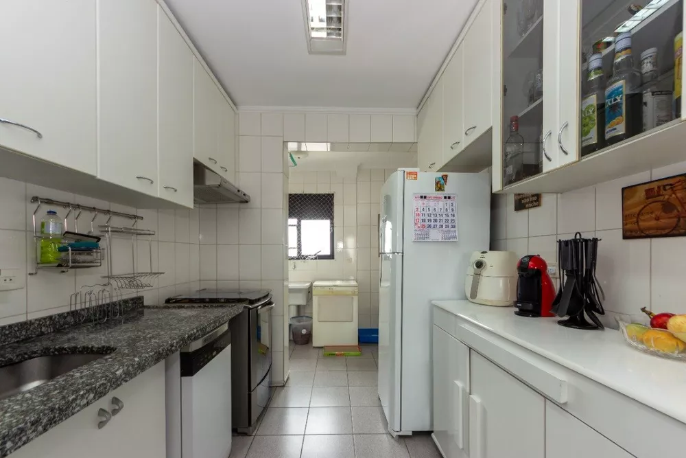 Apartamento à venda com 3 quartos, 72m² - Foto 1