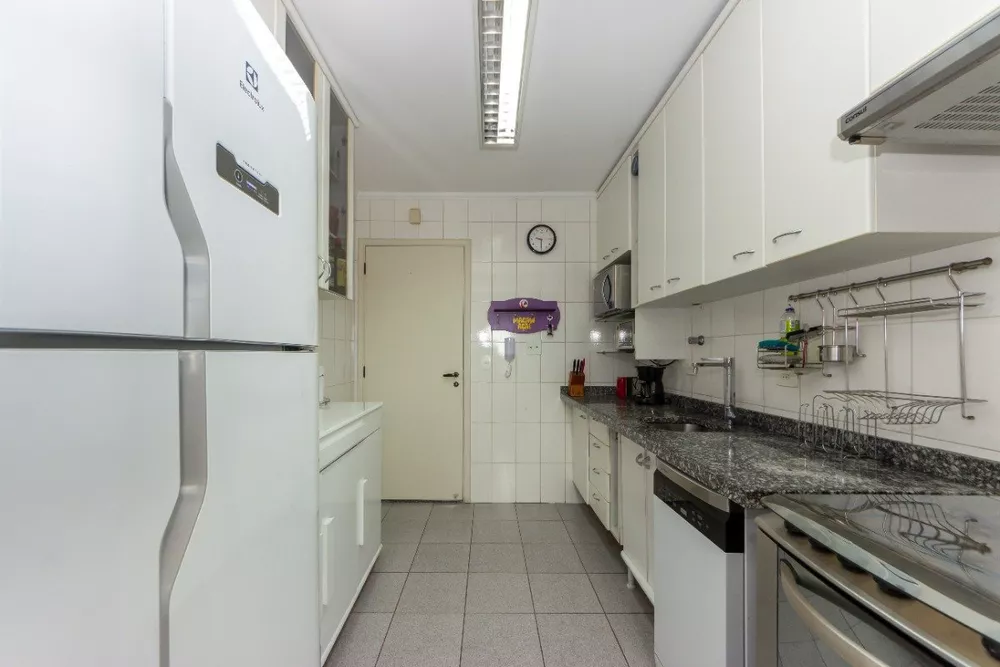 Apartamento à venda com 3 quartos, 72m² - Foto 2