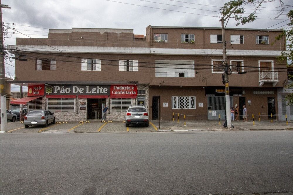 Prédio Inteiro à venda, 1636m² - Foto 1