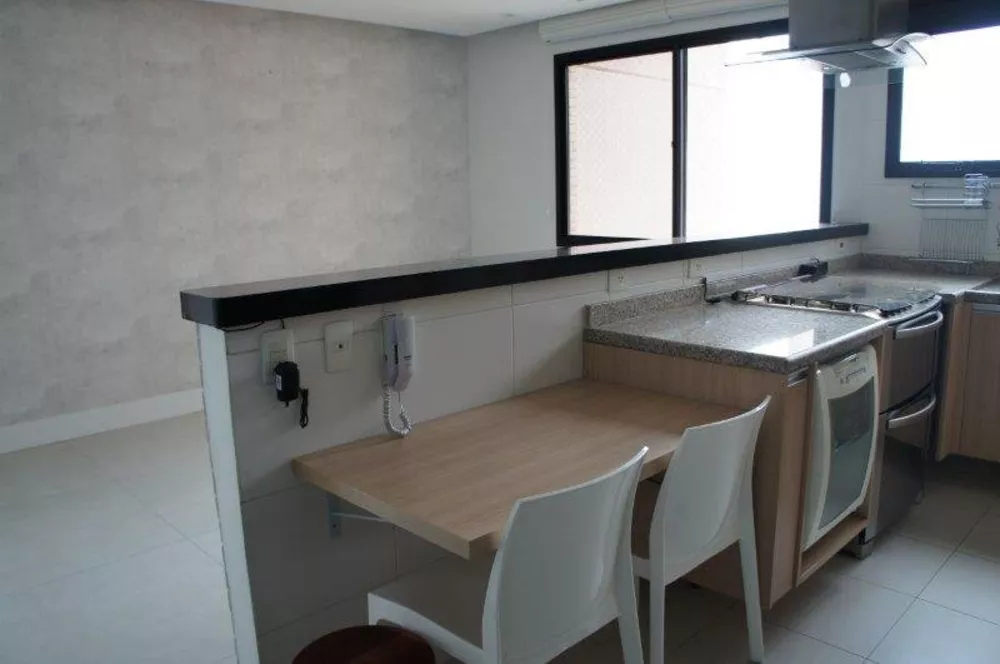 Apartamento à venda com 3 quartos, 184m² - Foto 8