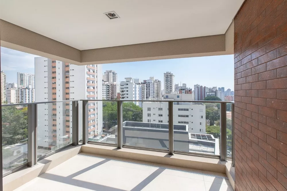 Apartamento à venda com 4 quartos, 232m² - Foto 2