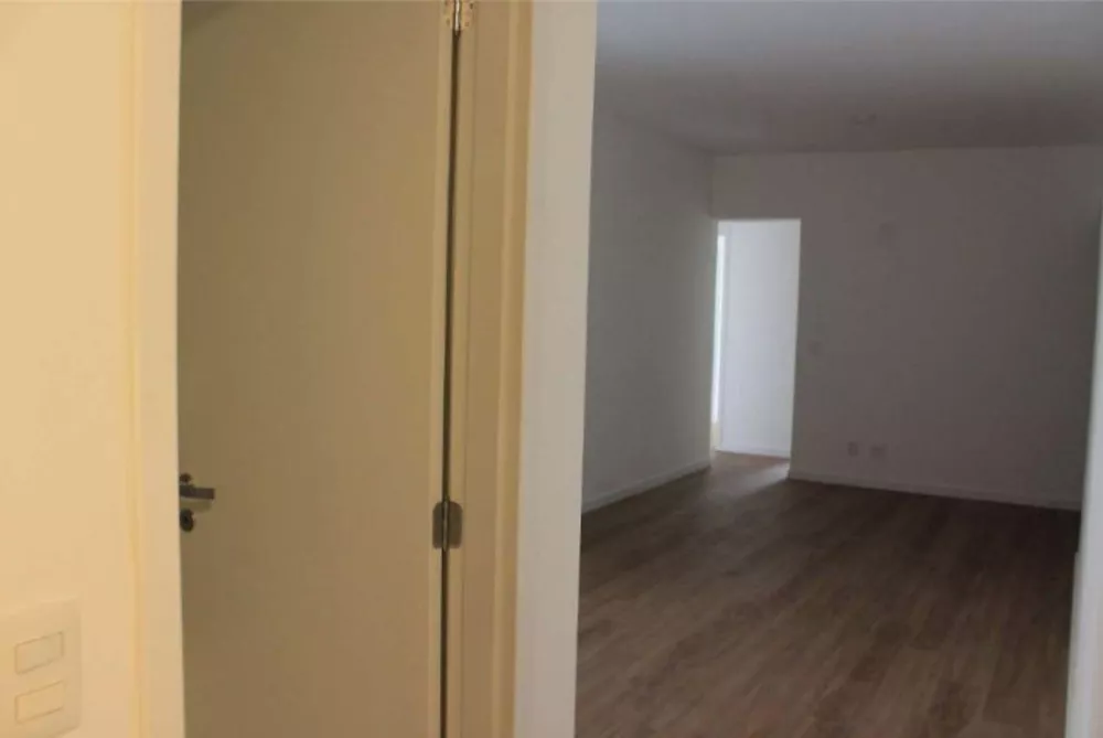 Apartamento à venda com 3 quartos, 103m² - Foto 3