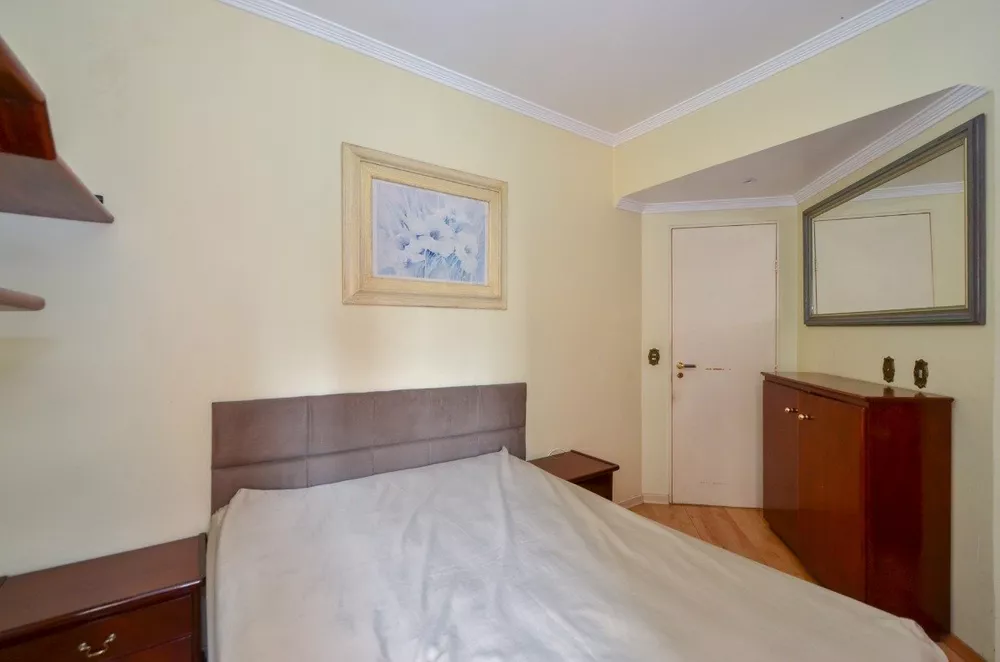 Apartamento à venda com 3 quartos, 137m² - Foto 18